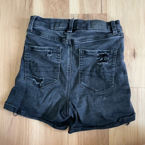 AE Ne(x)t Level Stretch Curvy Super Black Denim Short - Picture 4 of 4